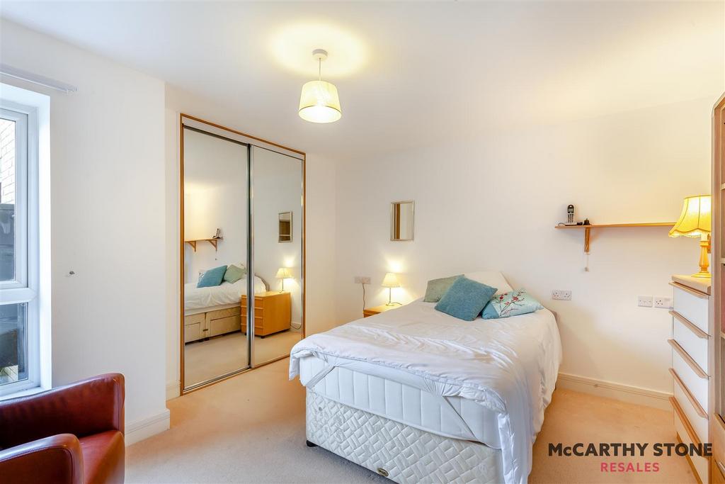 8585174-interior07.jpg