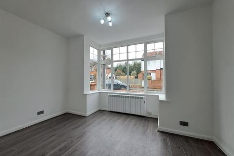 2 bedroom flat to rent - Laburnham Road, Maidenhead