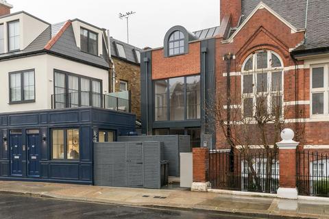 3 bedroom house to rent - Kelvedon Road, London
