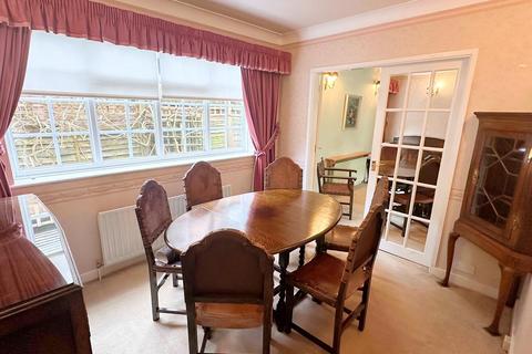 2 Chartwell Drive, Sutton Coldfield, B74 4NT