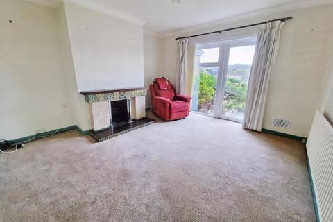 14 Heol Las, Pencoed, Bridgend, CF35 6YW