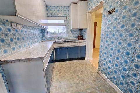 14 Heol Las, Pencoed, Bridgend, CF35 6YW