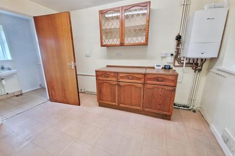 14 Heol Las, Pencoed, Bridgend, CF35 6YW