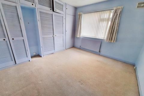 14 Heol Las, Pencoed, Bridgend, CF35 6YW