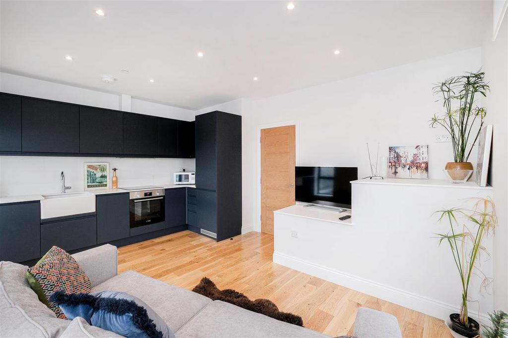 House in Walthamstow - View 2