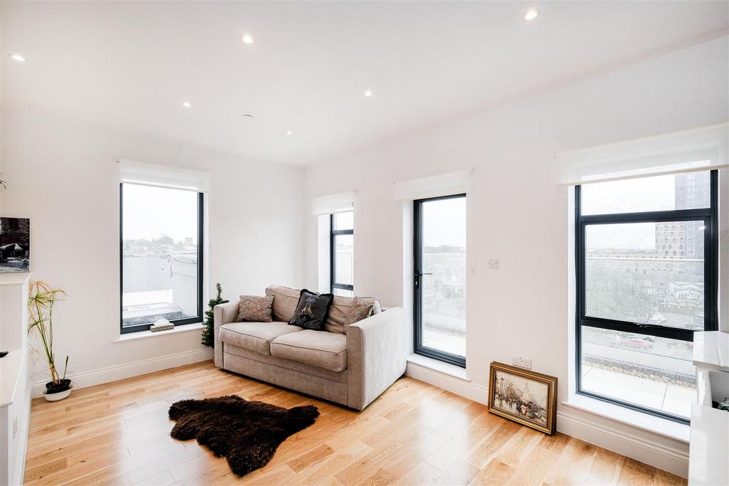 House in Walthamstow - View 5