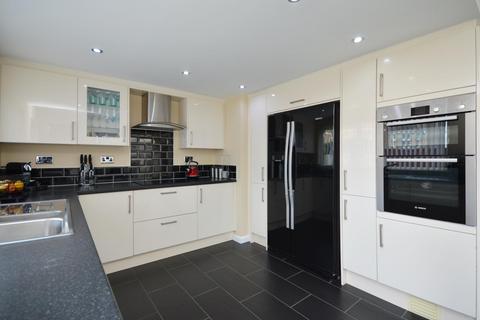 4 bedroom link detached house for sale - Beeches Grove, Bristol, BS4