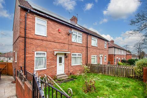 3 bedroom semi-detached house for sale - Radcliffe Road, Wakefield WF2