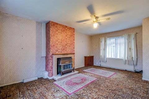 3 bedroom semi-detached house for sale, Radcliffe Road, Wakefield WF2