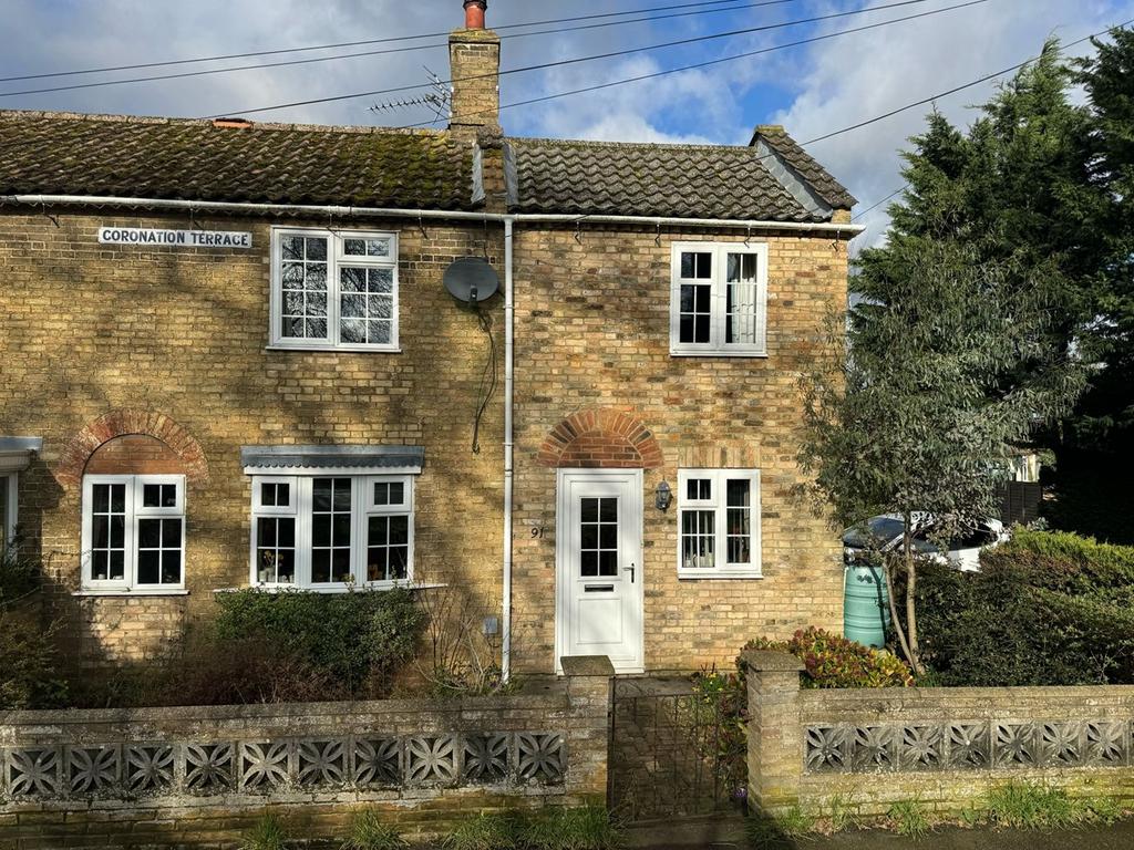 Lynn Road Downham Market Pe38 3 Bed End Of Terrace House For Sale £