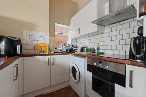 1 bedroom flat for sale, Baillie Road, Guildford