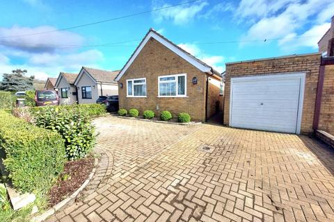 4 bedroom detached bungalow for sale, Earls Barton Road, Mears Ashby, Northamptonshire NN6