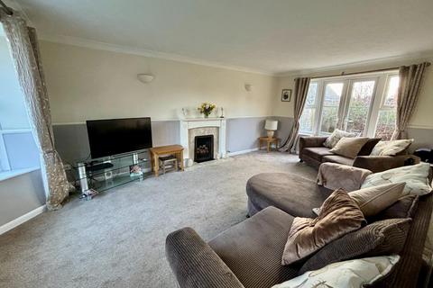 4 bedroom detached house for sale, The Choakles, Wootton Fields, Northampton NN4