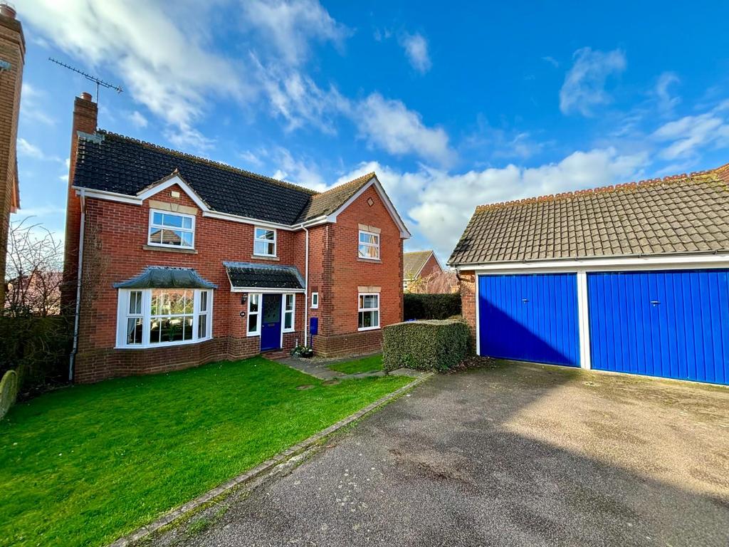 The Choakles, Wootton Fields... 4 bed detached house £540,000