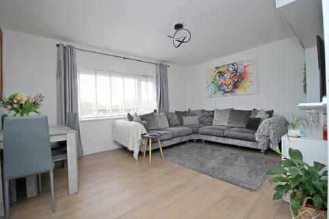 2 bedroom flat for sale - Rosetti Court, Birchington