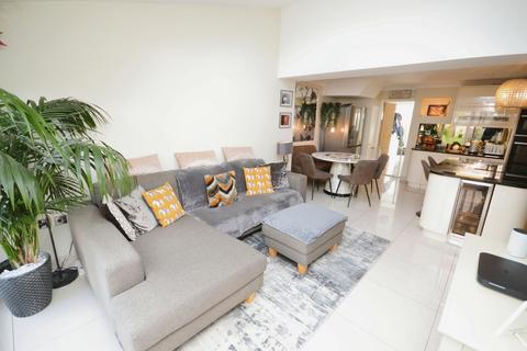 51 Fobbing Road, Corringham, Stanford-le-hope, SS17 9BN