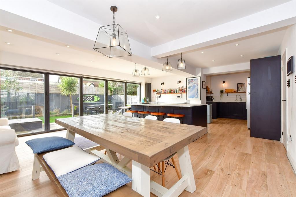 Kitchen/ Diner