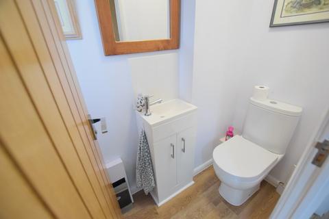 3 bedroom end of terrace house for sale, Bramshaw Way, Barton on Sea, New Milton, Hampshire. BH25 7ST