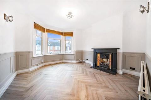 2 bedroom apartment for sale, Arngask Road, London