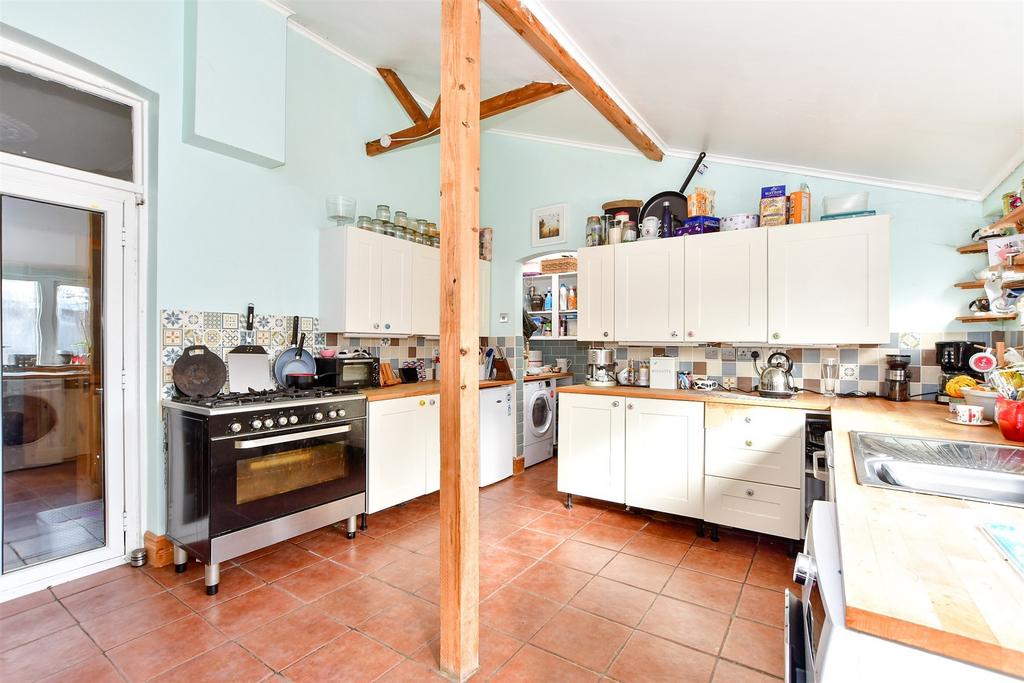 Northern Parade, Portsmouth, Hampshire 4 bed terraced house for sale