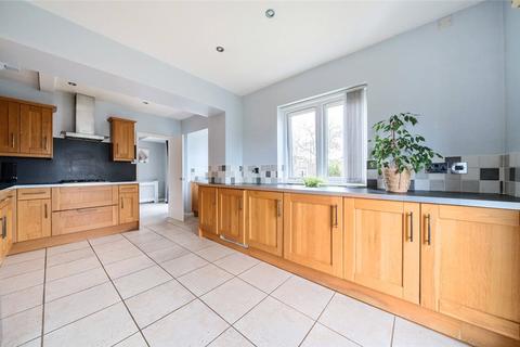 4 bedroom end of terrace house for sale, Fleet Road, Dartford