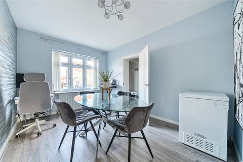 22 Fleet Road, Dartford, DA2 6JE