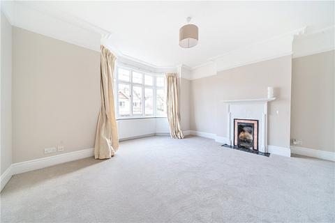 9 Lavington Road, London, W13 9NN