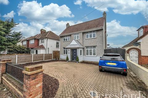 4 bedroom detached house for sale, Squirrels Heath Road, Romford, RM3