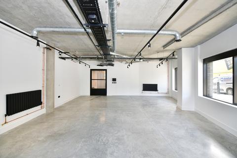 Showroom to rent, Wick Lane, London E3