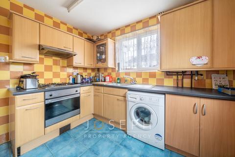 23 Coniston Square East, Ipswich, IP3 9HD