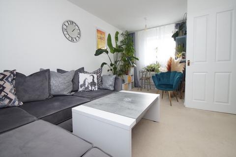 2 bedroom apartment for sale - Marconi Drive, Highbridge, TA9