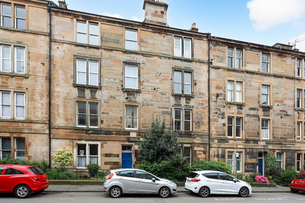 Livingstone Place, Edinburgh EH9 2 bed flat £1,500 pcm (£346 pw)