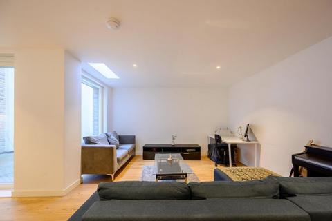 3 bedroom townhouse for sale, Hand Axe Yard, London, WC1X