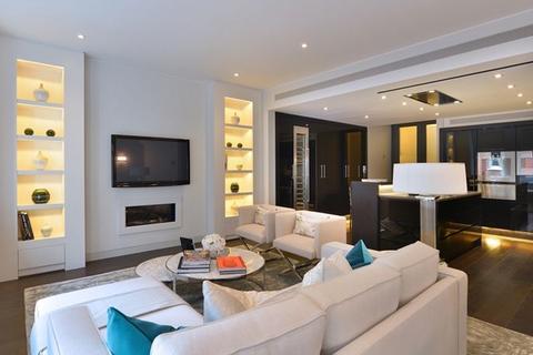 2 bedroom apartment to rent, Mayfair  W1K