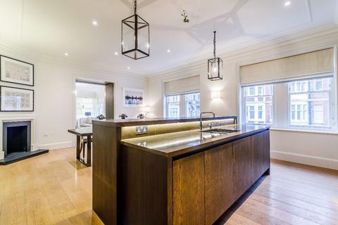 3 bedroom apartment to rent, Mayfair W1K