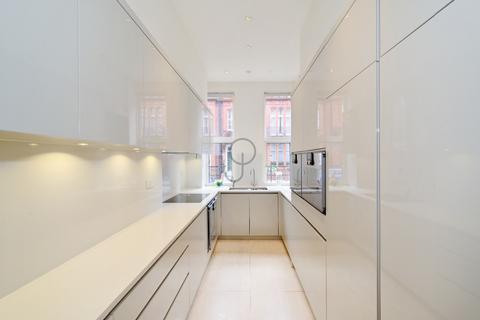 3 bedroom apartment to rent, London W1K