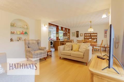 1 Cross Street, Garndiffaith, Pontypool, NP4 7NQ