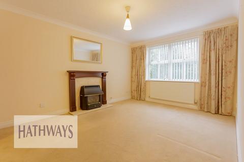 3 bedroom detached house for sale, Stokes Court, Ponthir, NP18