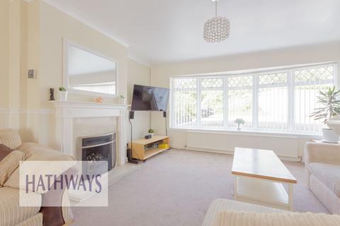 3 bedroom semi-detached house for sale, Thornhill Close, Upper Cwmbran, NP44