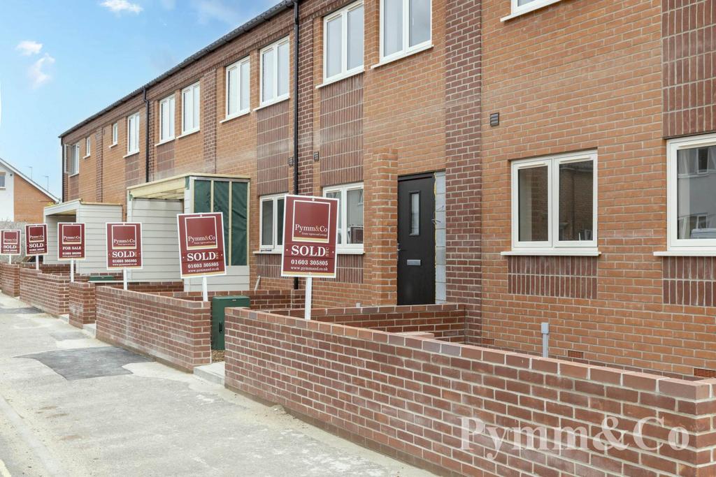 Starling Road, Norwich NR3 3 bed terraced house for sale £275,000