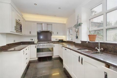 4 bedroom semi-detached house for sale, Knowsley Lane, Prescot L34