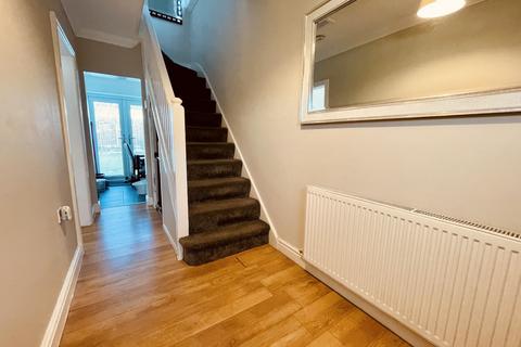 3 bedroom end of terrace house for sale - Astley Road, Liverpool L36