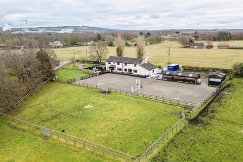 5 bedroom barn conversion for sale, Moss Lane, Skelmersdale WN8