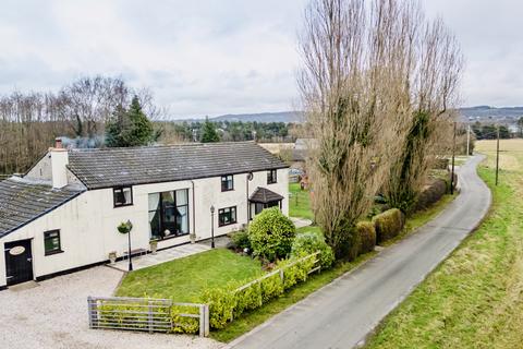 5 bedroom barn conversion for sale, Moss Lane, Skelmersdale WN8