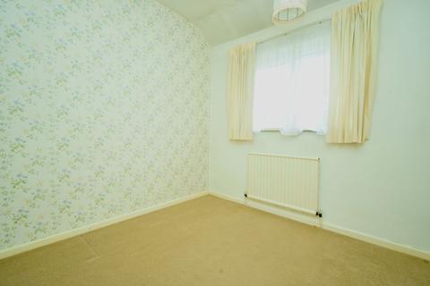 3 bedroom terraced house for sale, Elstree Avenue, Netherhall, Leicester, LE5