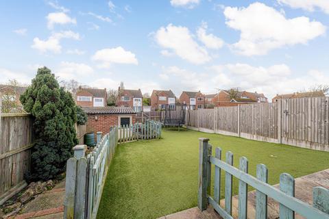 2 Mount Pleasant, Blean, Canterbury, CT2 9EU