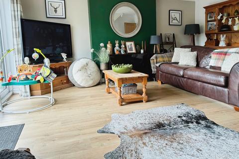 5 Ffordd Terfyn, Bodelwyddan, Rhyl, LL18 5SZ