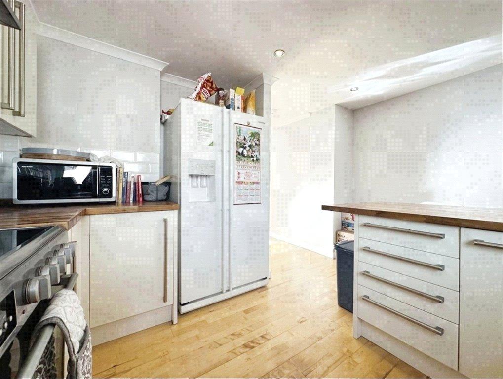 Kitchen 2