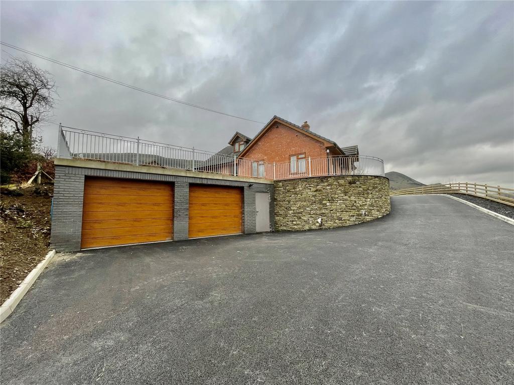 Garage &amp; Lower Drive