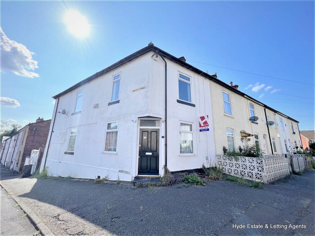 Prestwich, Manchester M25 3 bed terraced house for sale £200,000
